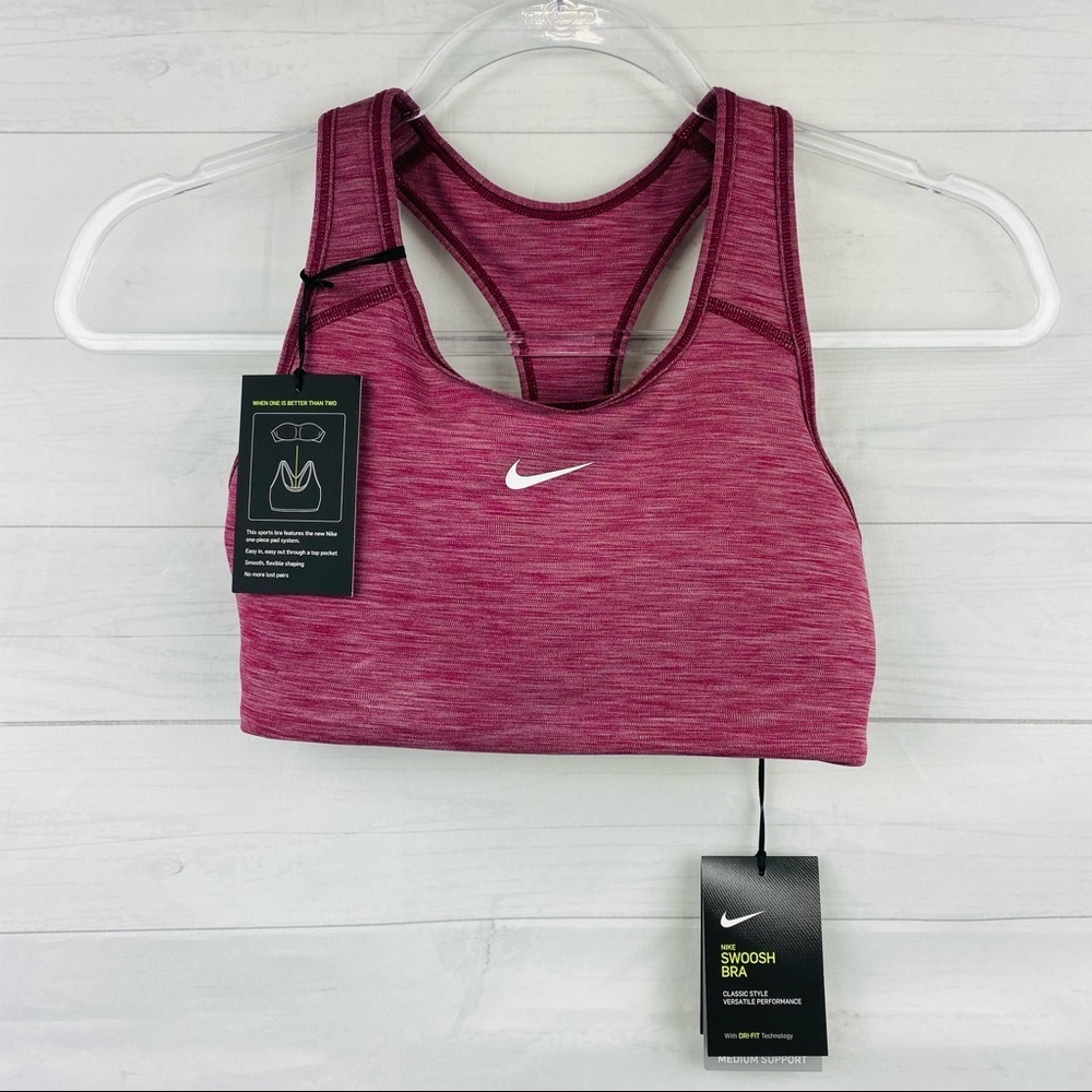 Nike Women’s Swoosh Sports Bra